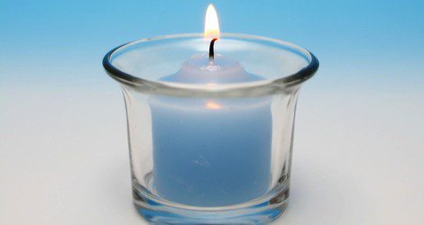 Las velas azules ayudan a revitalizar nuestra fuerza de voluntad y nuestro carácter