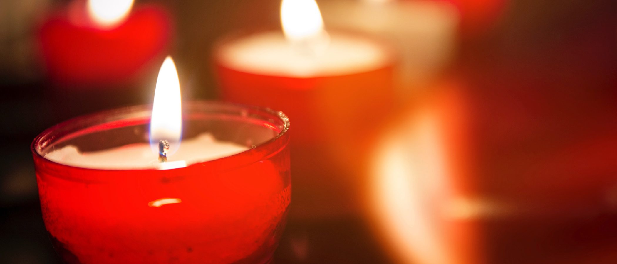 Rituales prohibidos con velas rojas