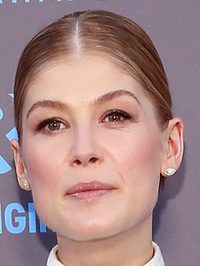 Rosamund Pike